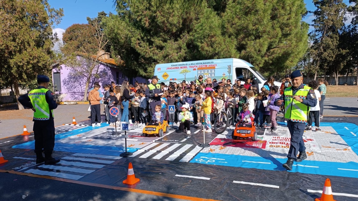 Okulumuzda Jandarma Trafik Eğitimi Programı